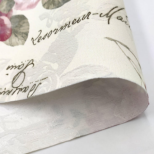 Пролетен текстилен материал